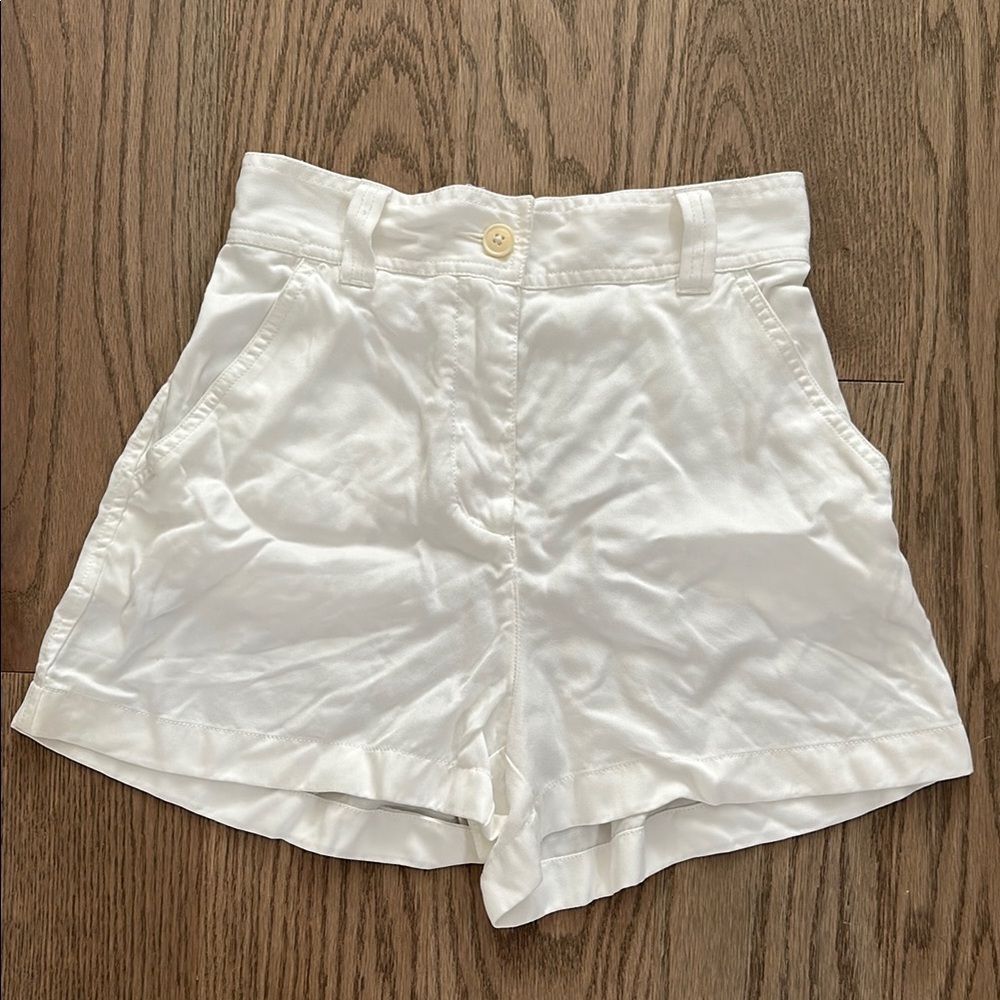 Wilfred Free White Summer Shorts